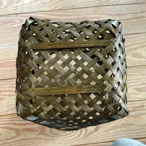 Medium sized basket - Picture 3 of 3